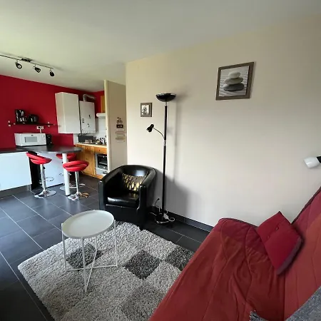 Charmant Studio Au Calme Appartement *