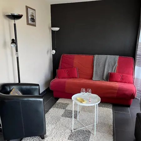 Charmant Studio Au Calme Appartement *