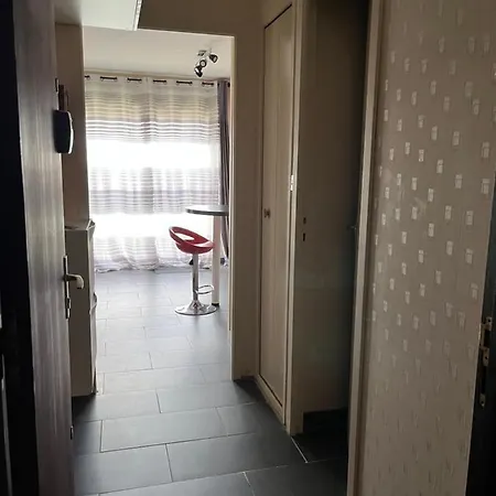 Appartement Charmant Studio Au Calme